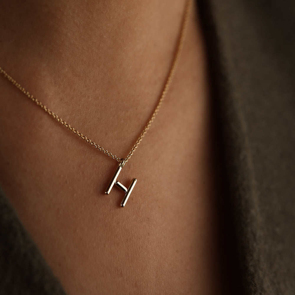 Collar BOLD - Letra H - Deloison Paris