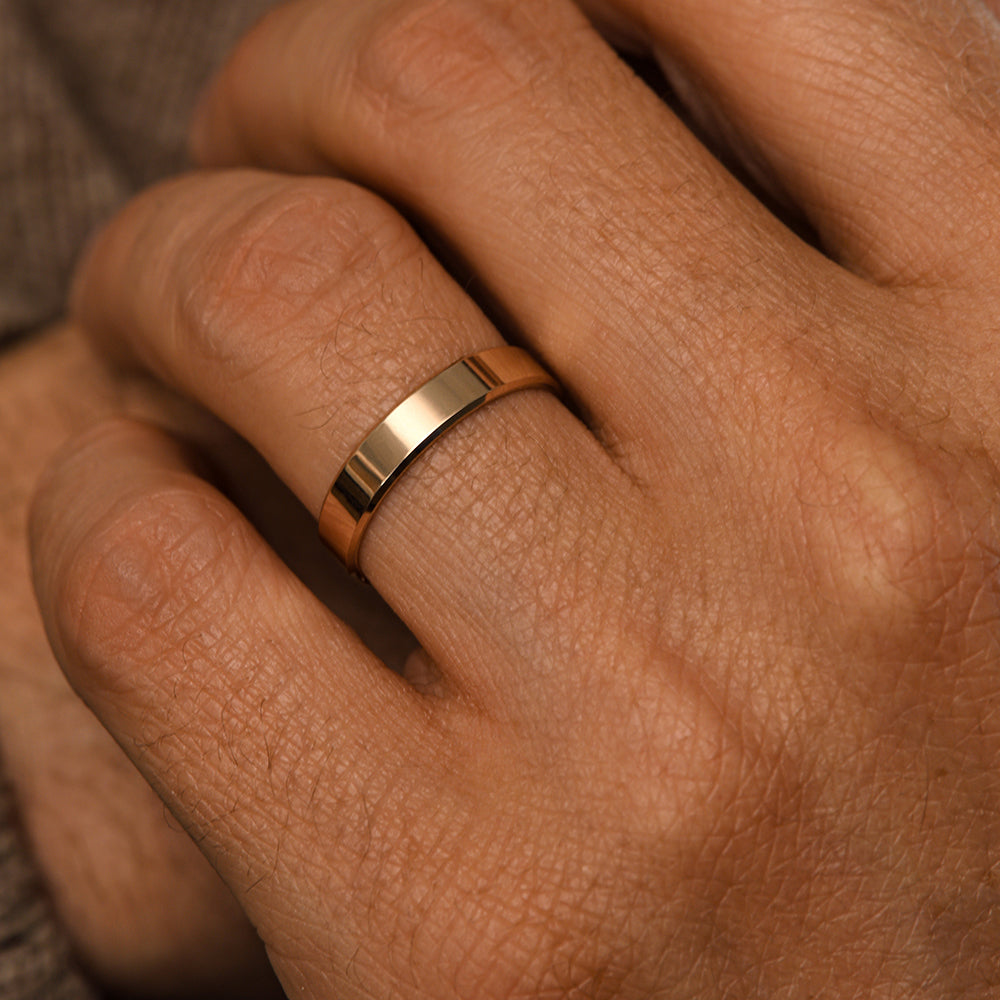 Julien - Deloison Paris