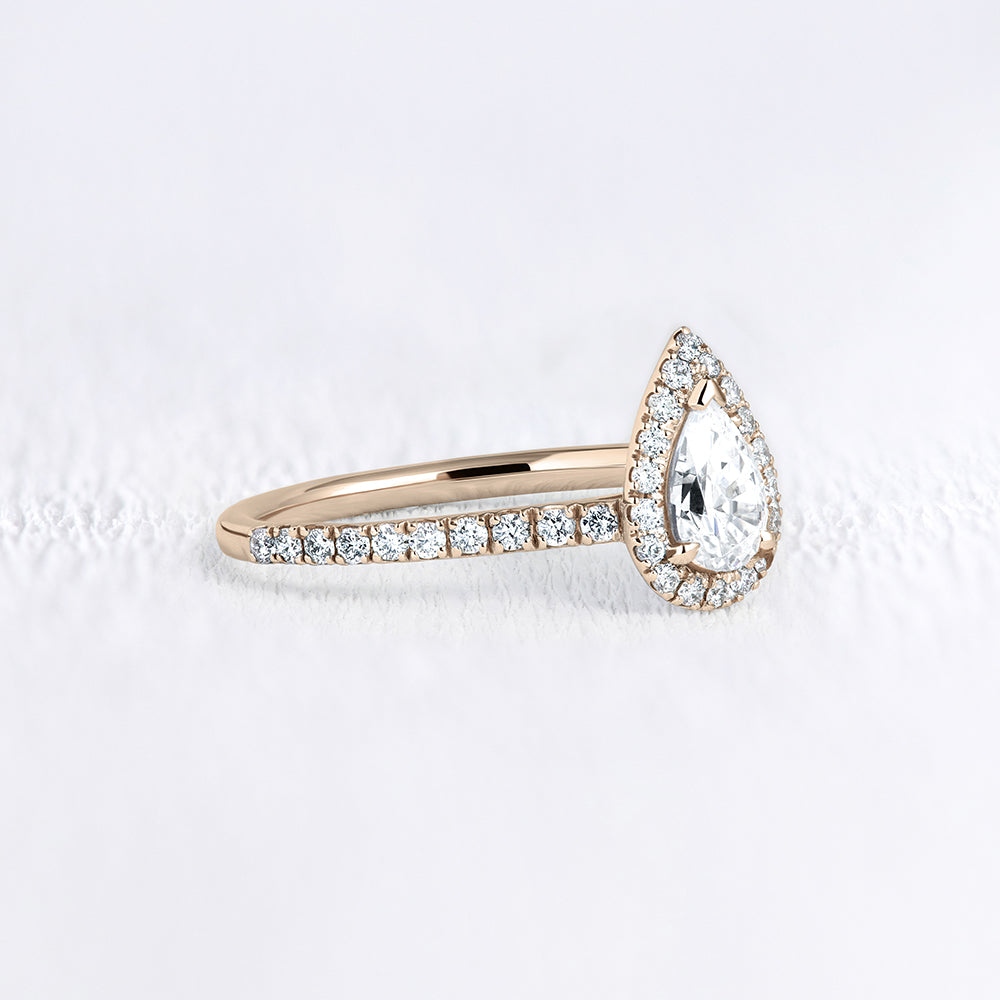 Bague de fiançailles diamant poire - Deloison Paris
