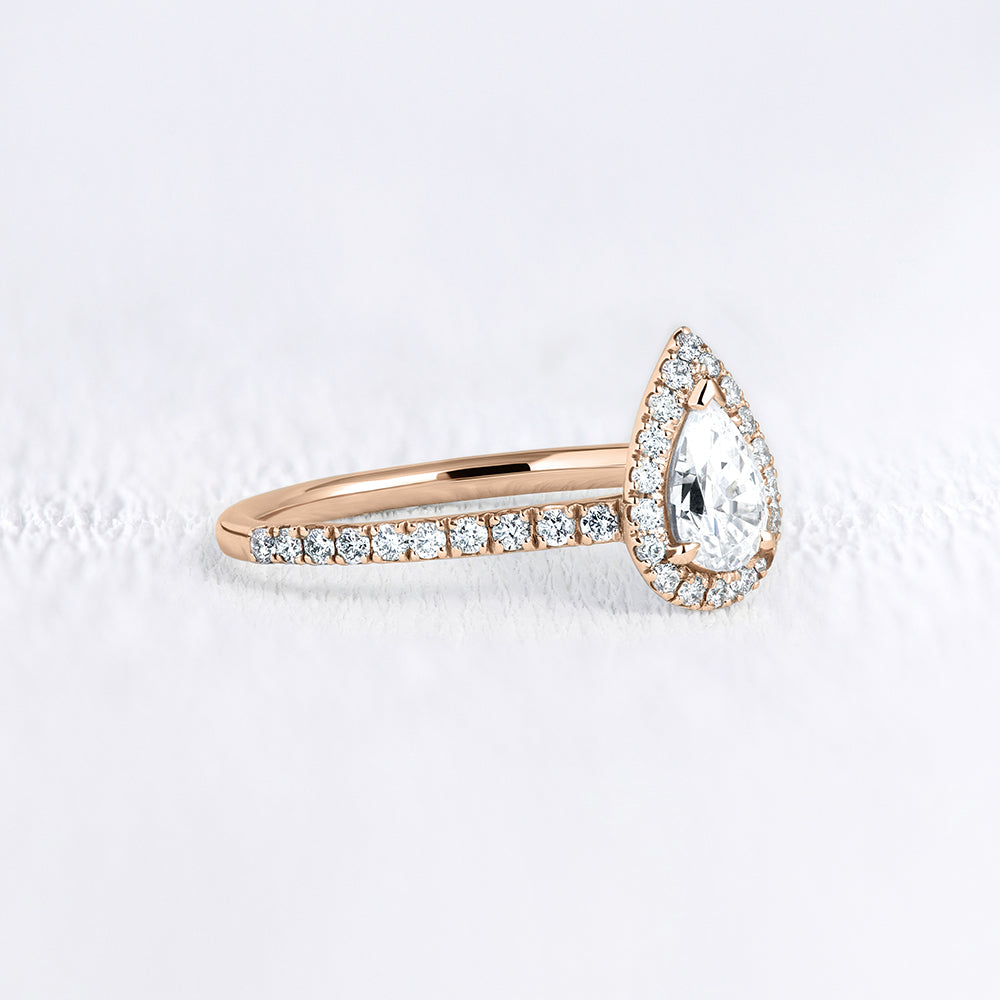 Bague de fiançailles diamant poire - Deloison Paris