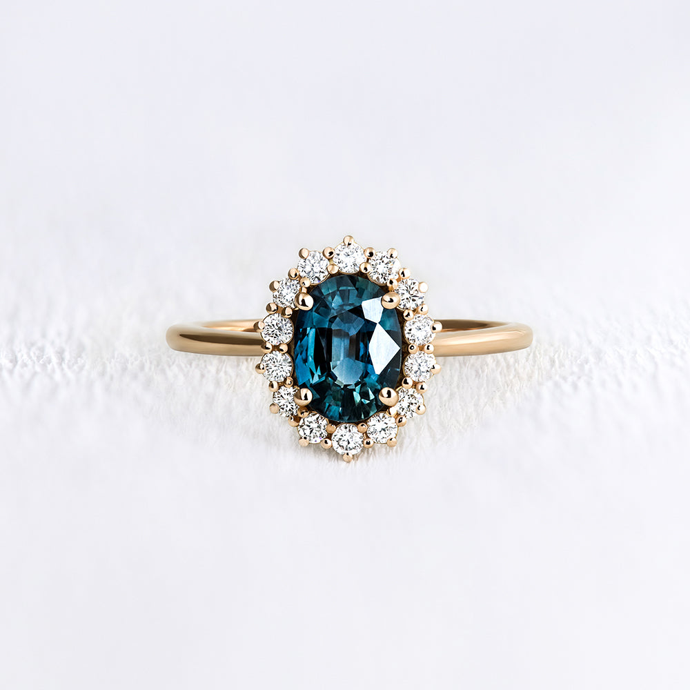 Bague marguerite saphir vert bleu et diamants - Deloison Paris