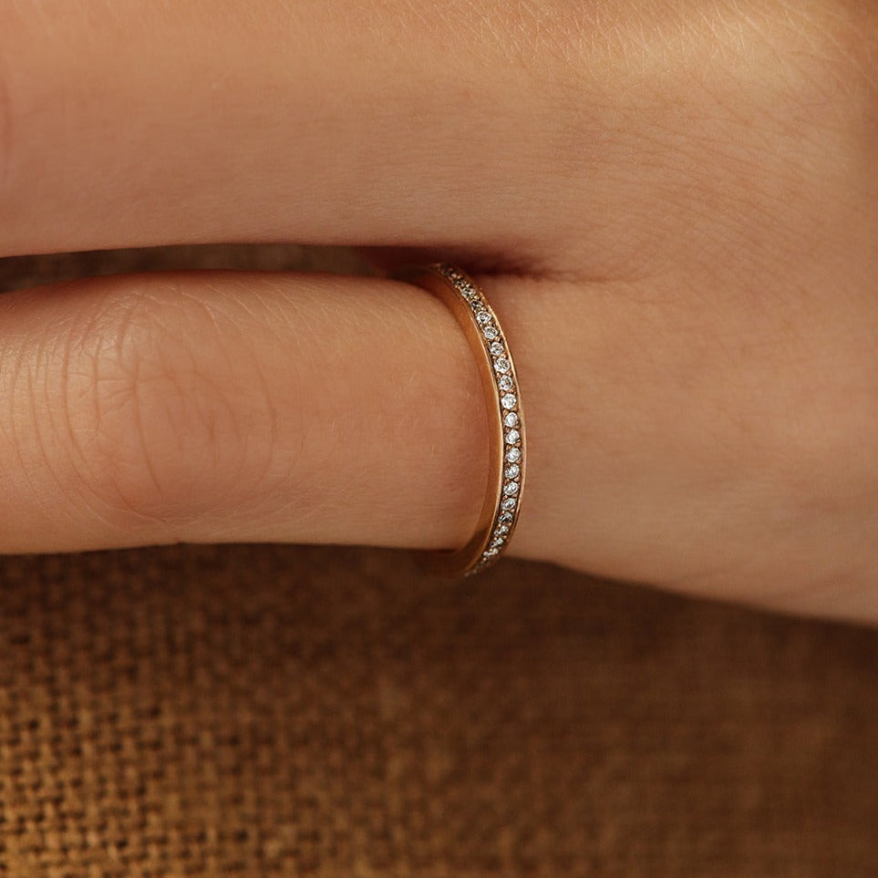 Alliance diamants serti rail - Deloison Paris