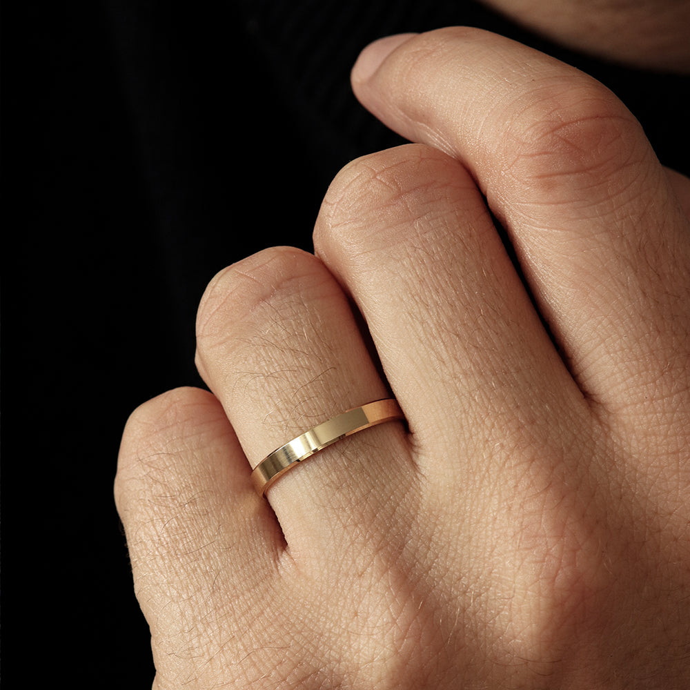 Alliance homme ruban 3mm en or 18 carats | Deloison Paris