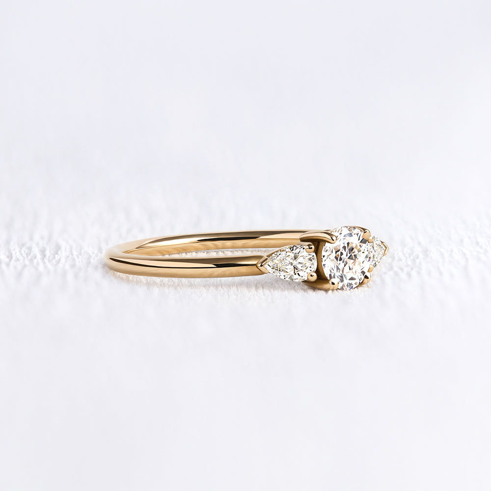 Bague diamant poire - Deloison Paris