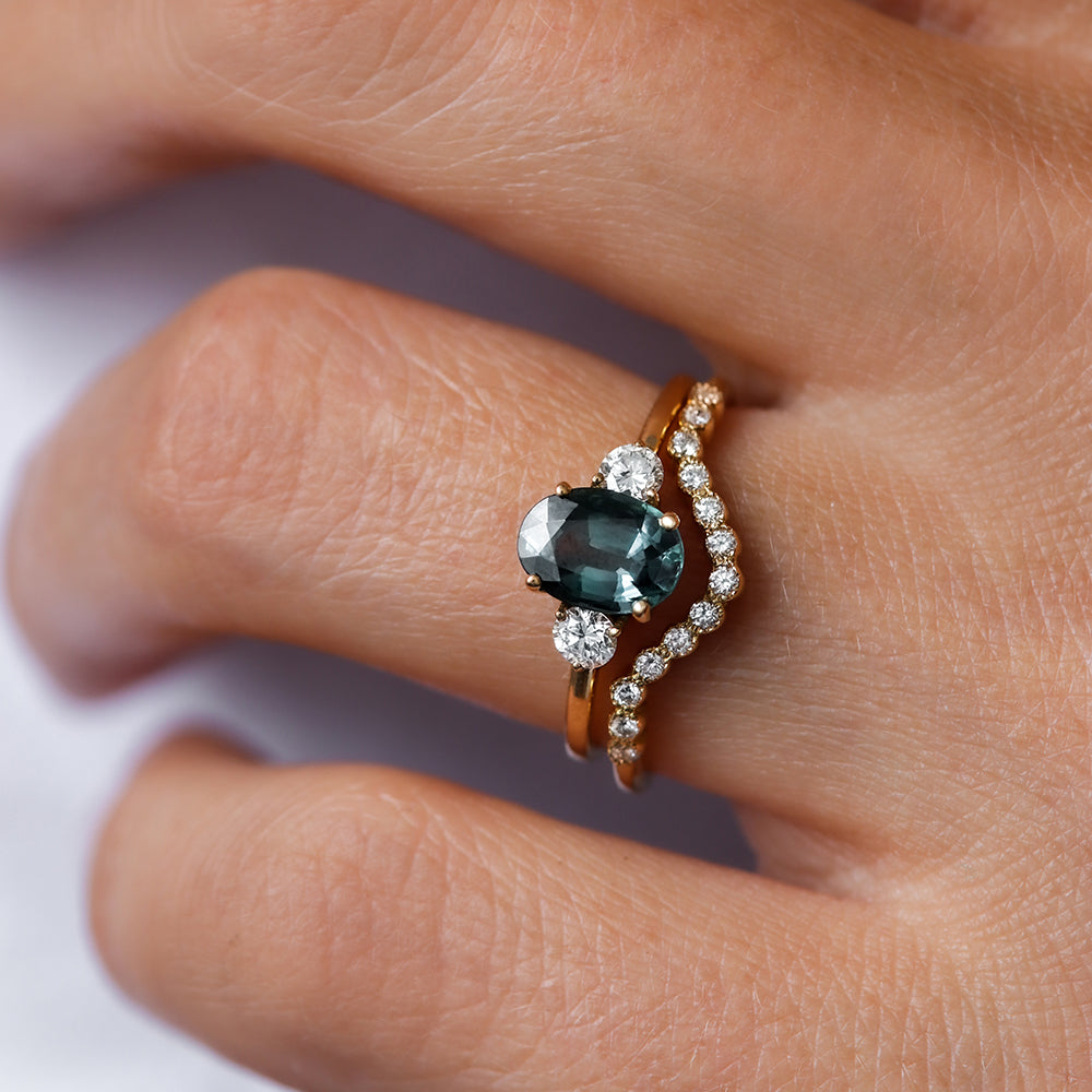 Bague spinelle grise et diamants - Deloison Paris