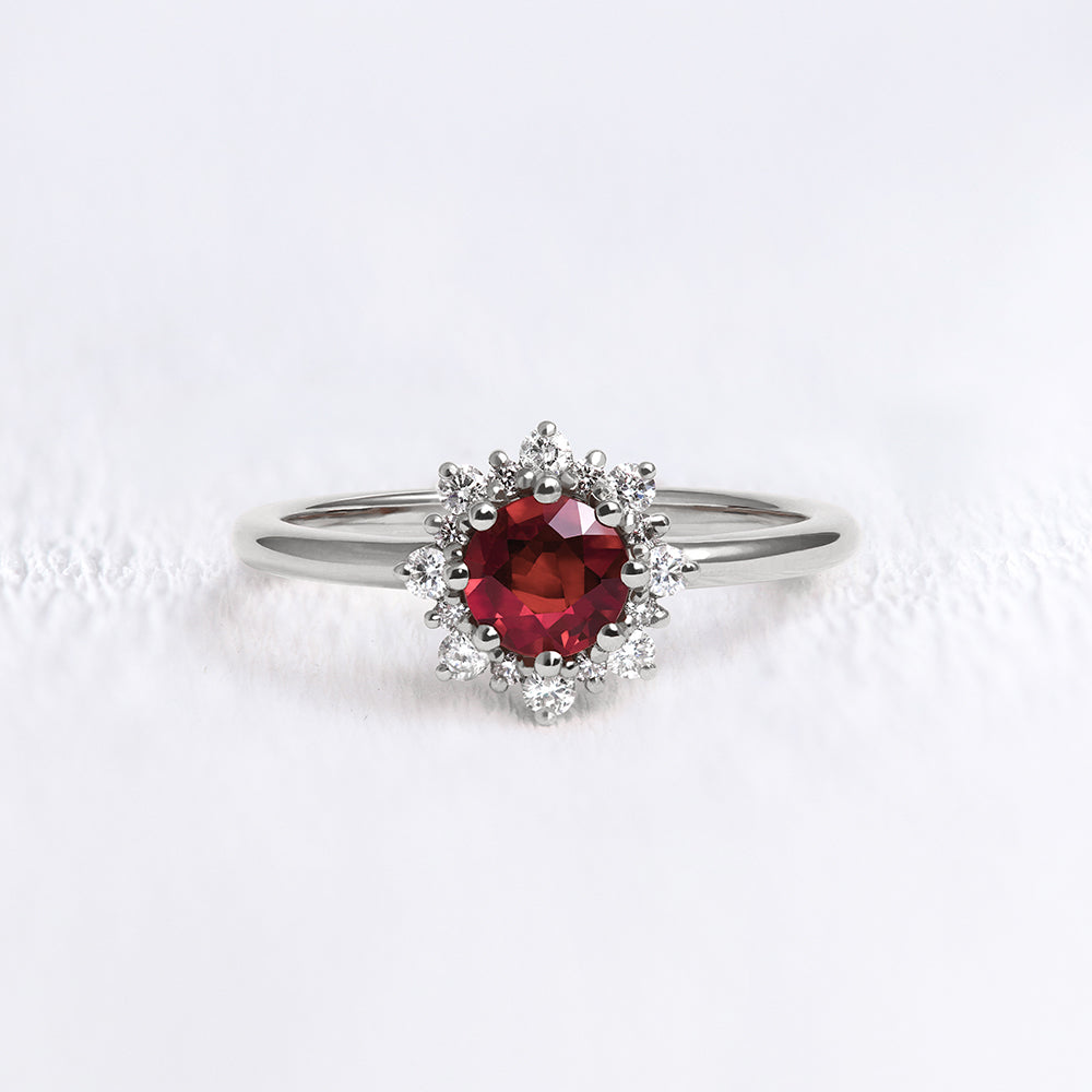 Bague de fiançailles marguerite rubis - Deloison Paris