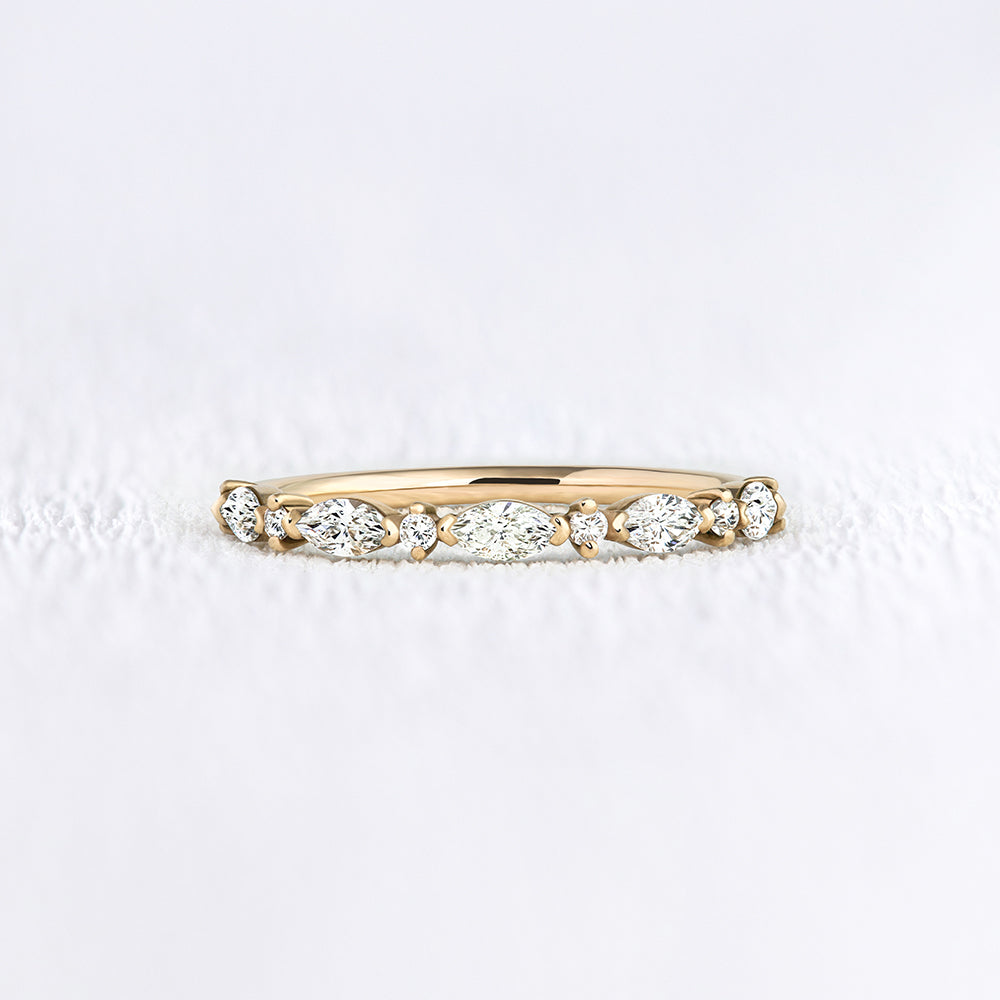 Alliance or 18 carats et diamants marquises - Deloison Paris