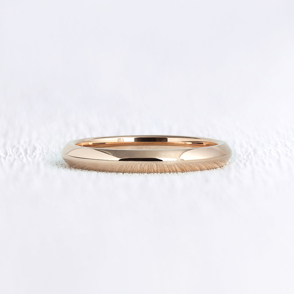 18-karat gold beveled wedding band - Deloison Paris