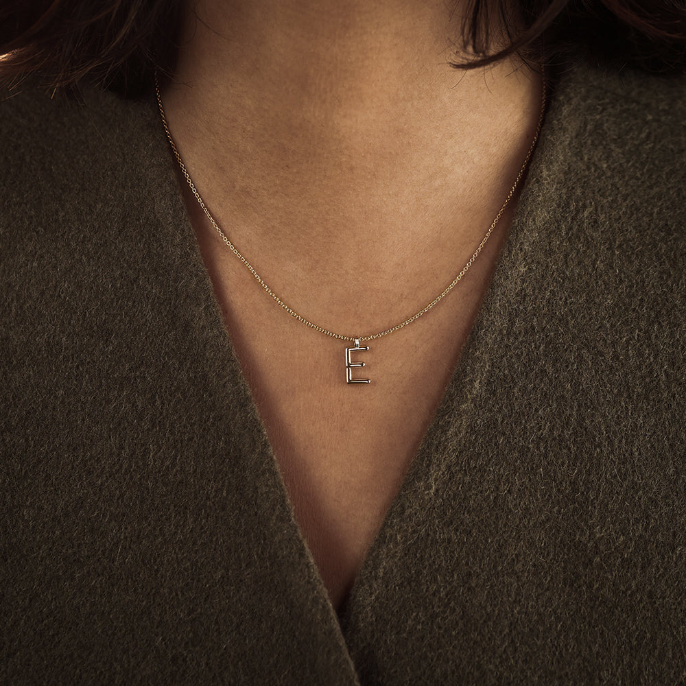 Collier BOLD – Lettre E - Deloison Paris