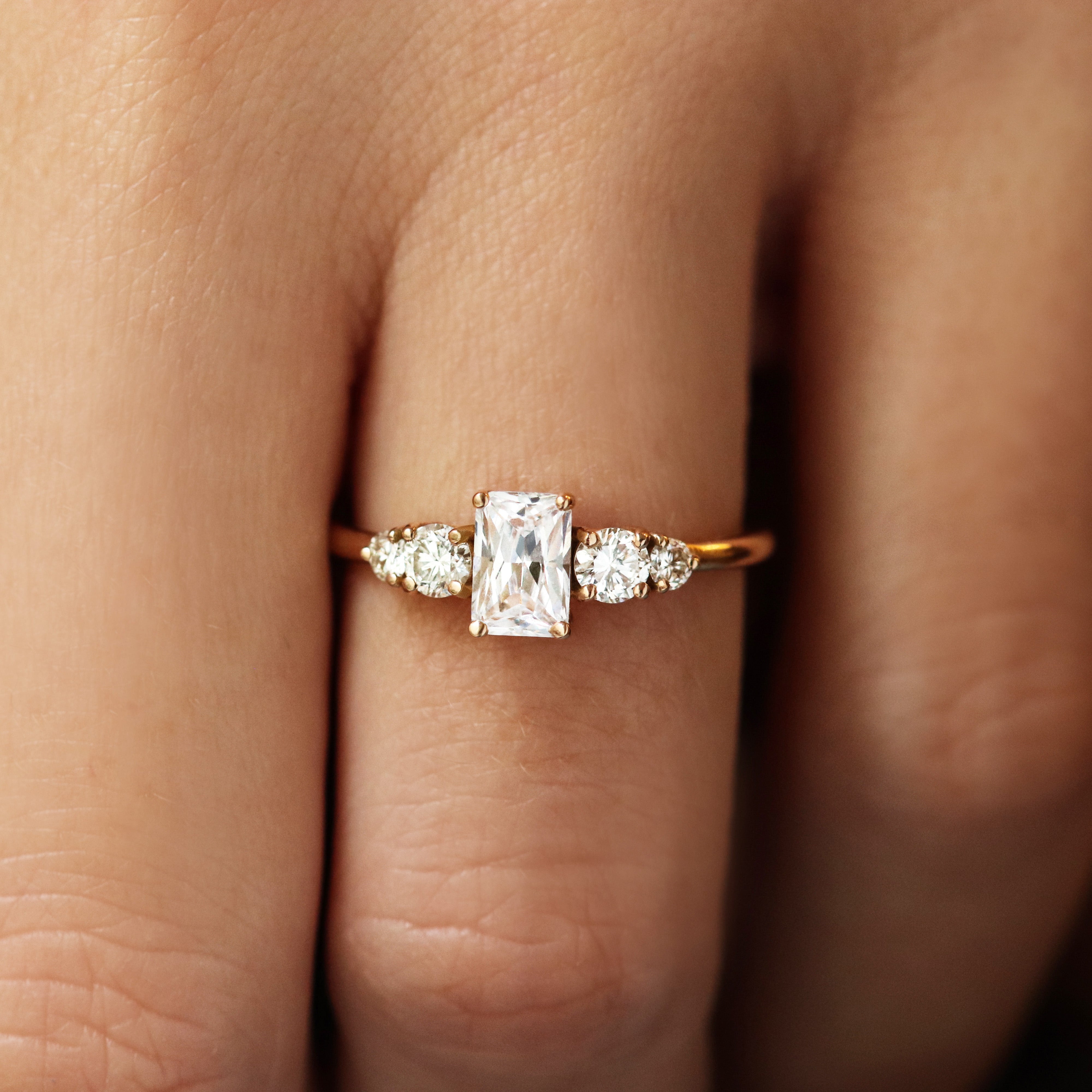 Julie - Deloison Paris