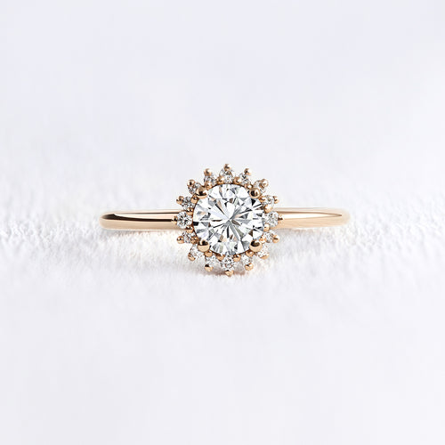 Bague de fiançailles marguerite en or rose et diamants | Deloison Paris