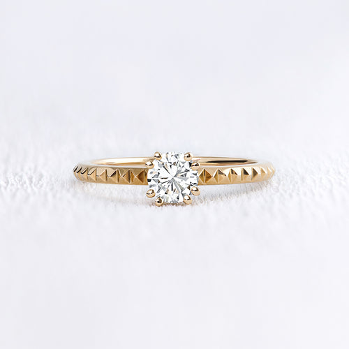 Bague solitaire original - Deloison Paris