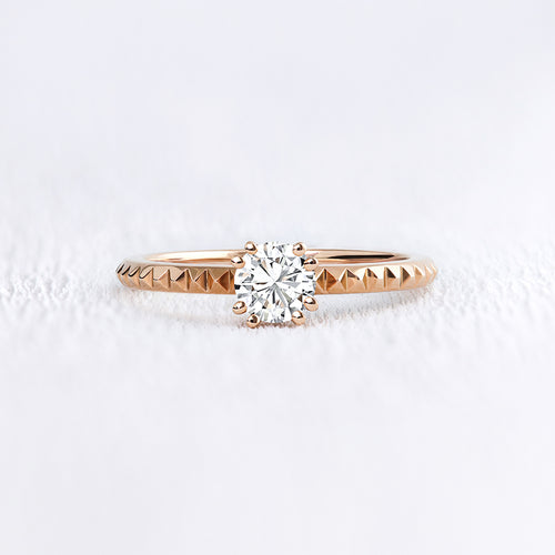 Bague solitaire original - Deloison Paris