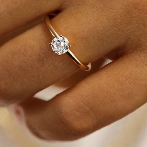 Bague de fiançailles solitaire diamant - Deloison Paris