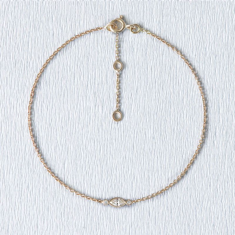 Bracelet en or 18 carats et diamant taille marquise | Deloison Paris