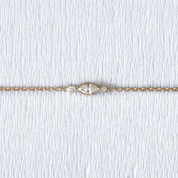 Bracelet en or 18 carats et diamant taille marquise | Deloison Paris