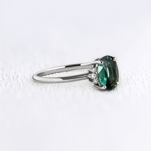 Bague de fiançailles en or 18 carats et saphir vert | Deloison Paris