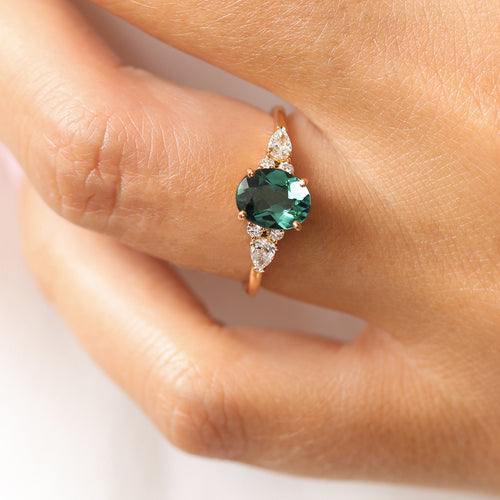 Bague de fiançailles en 18 carats et saphir vert | Deloison Paris